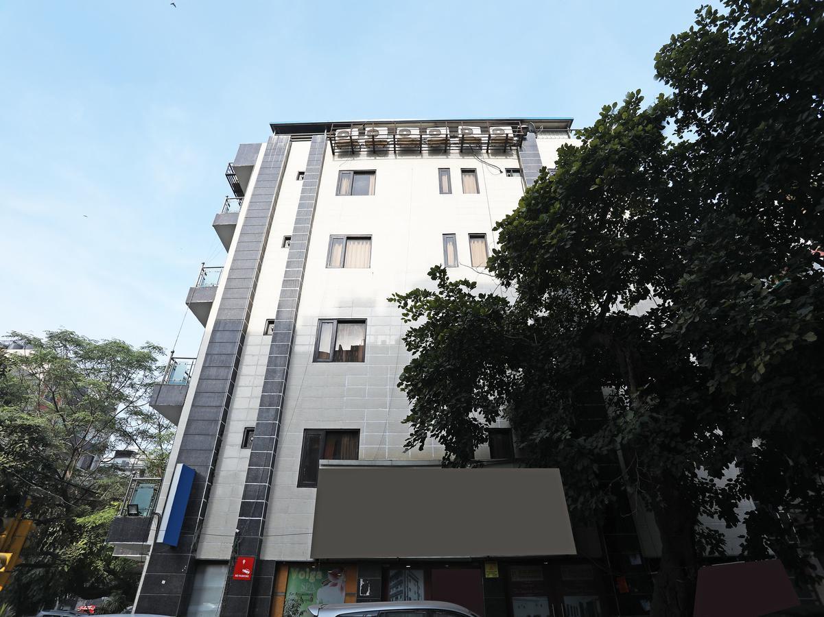 Hotel Balsons Continental Nova Deli Exterior foto
